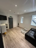 17 woodlands terrace, City centre, Swansea - Image 10 Thumbnail