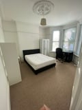 28 Seymour Avenue (students), Plymouth - Image 9 Thumbnail