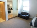 8 Whitefield Terrace Flat 7 (students), Plymouth - Image 1 Thumbnail