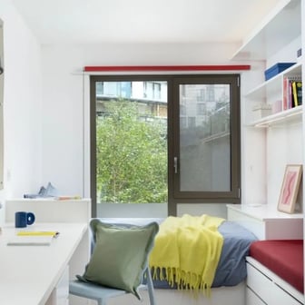 Medium En Suite - Image 1
