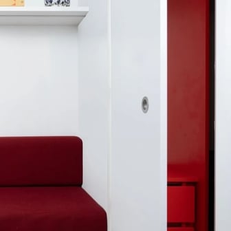 Large En Suite - Image 2