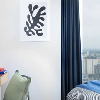 Standard En Suite - Image 2