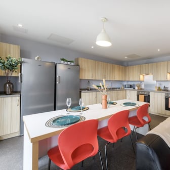Premium En-suite - Image 4