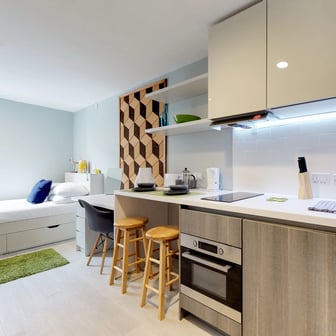 Premium Studio - Image 2