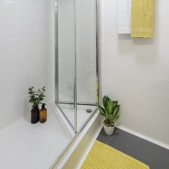 Standard En-suite - Image 8