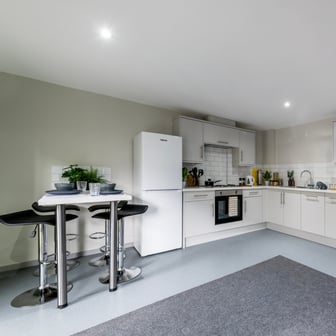 Standard En-suite - Image 9