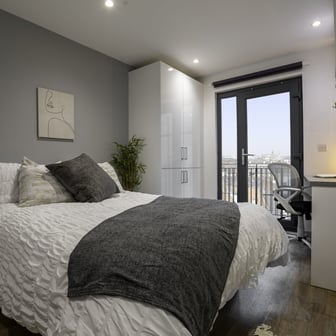 Premium En-suite - Image 3