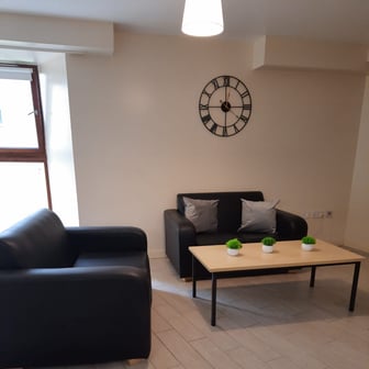Single Bed Flat - Image 7