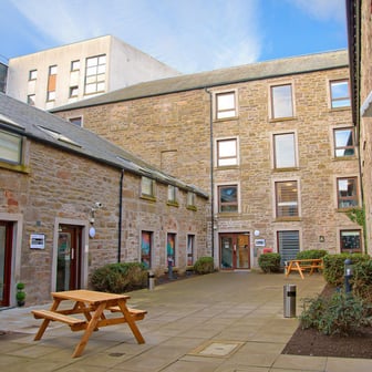 Single Bed Flat - Image 11