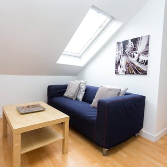 Standard Plus 5 Bed Flat - Image 2