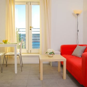 2 Bed Flat With Study - Image 8
