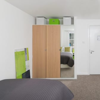 5 Bed Premium Plus - Image 6