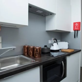 Executive Studio - Image 4