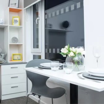 Executive Studio - Image 5