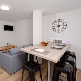 Premium Double Bed Flat - Image 3