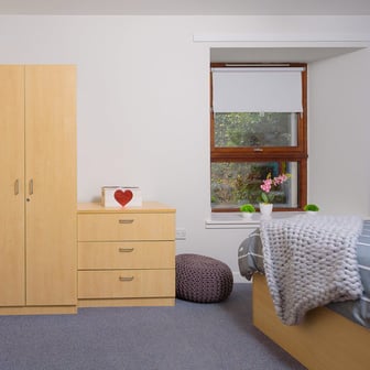 Double Bed Flat - Image 2