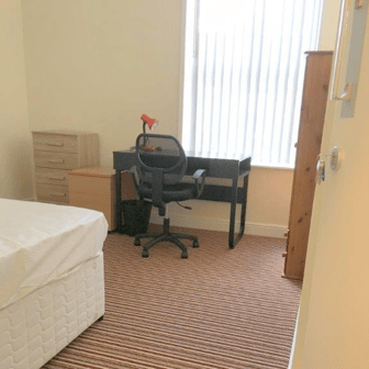 Room 2 - Image 1