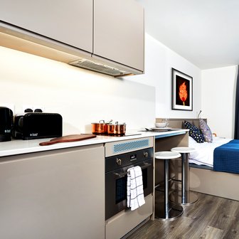 Premium Plus - Image 2