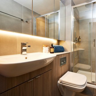 Premium - Image 2