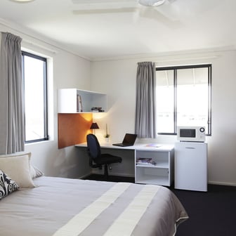 Standard Studio Apartment - Image 2