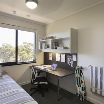 Standard 4 Bedroom Shared Apartment - Image 2