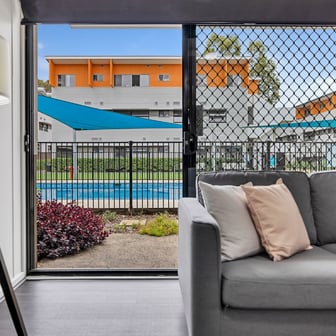 Premium Six Bedroom Shared Apartment - Image 4