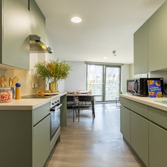 Bronze En Suite - Image 4