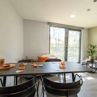 Gold En Suite - Image 10
