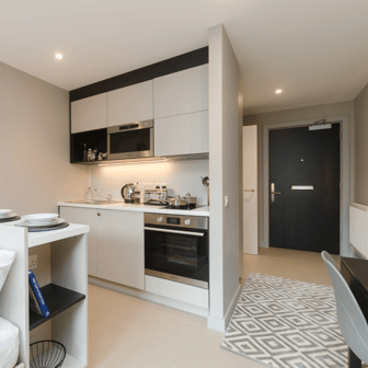 Silver Studio - Image 1