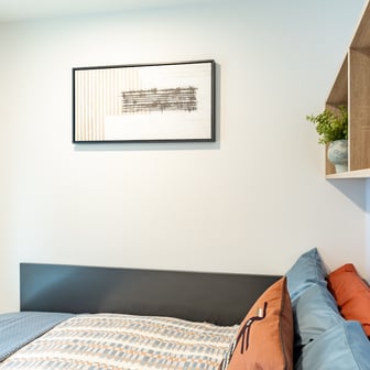 Cozy En Suite - Image 8