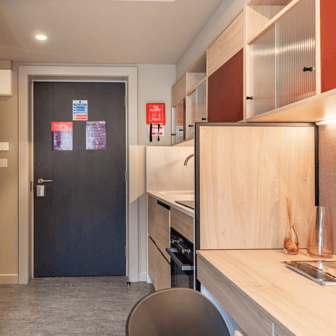 Executive Studio - Image 7
