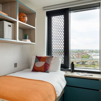 Private Bedroom - Summer Room - Image 1