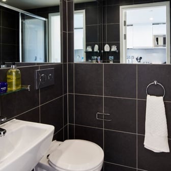 Studio apartment-Kings Cross - Image 4