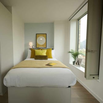 Platinum Ensuite - Image 3