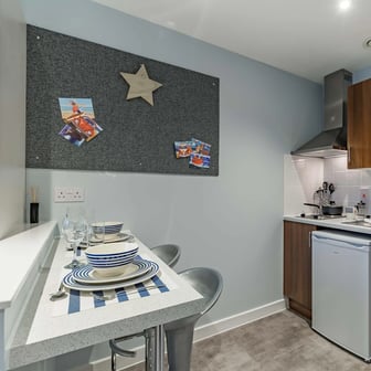 7 Bed Club Studio - Image 2