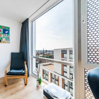 Skyline Classic Studio with City View - Image 1