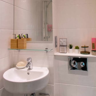 3 bed Penthouse - Image 2