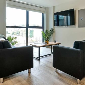 Ensuite Silver - Image 5