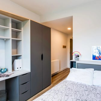 Standard En Suite - Image 1
