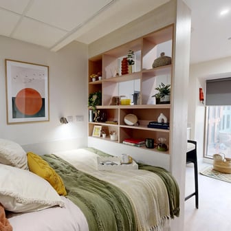 Premium Studio - Image 1