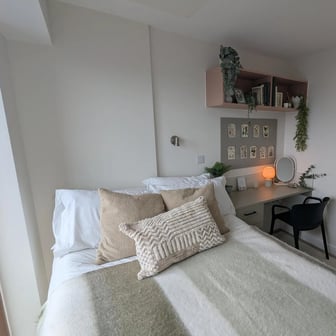 Classic Ensuite - Image 3