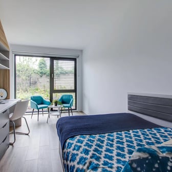 Premium Plus En Suite - Image 1