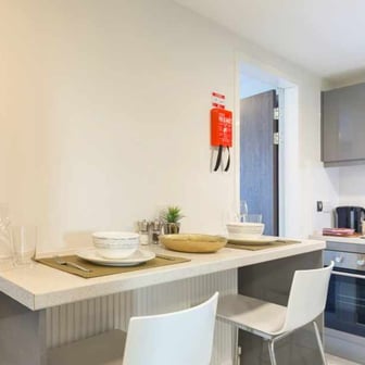 Apartment Two Bed - Image 1