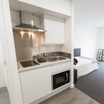 Premium Studio - Image 1