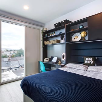 Classic En Suite - Image 2