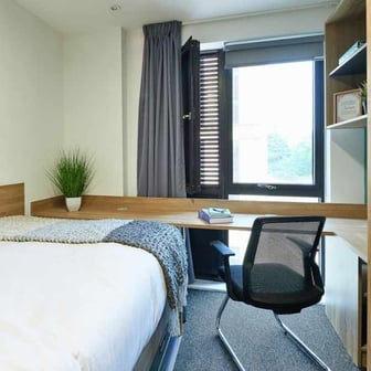 Ensuite Classic - Image 1