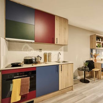 Platinum Studio - Image 3