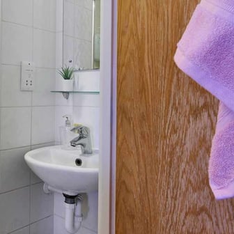 Ensuite Classic - Image 5