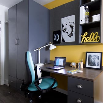 Premium Plus Studio - Image 2