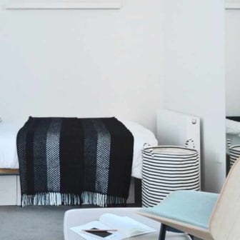 Studio Standard - Image 3